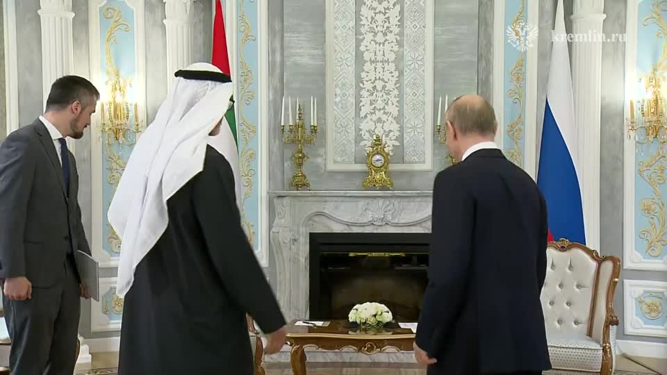Putin held a meeting with the Crown Prince of Abu Dhabi, Chairman of the Executive Council of the Emirate Khaled bin Mohammed Al Nahyan