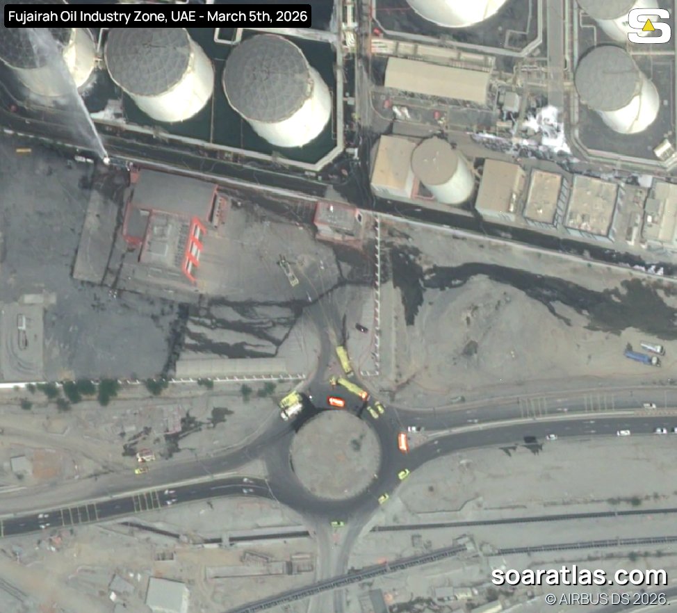 Soar Atlas has obtained new very high-resolution satellite imagery of Fujairah Oil Industry Zone in UAE, from Mar 5th. Explore & compare here:  tanks are seen engulfed in flames as workers spray water to cool others. One tank is already destroyed